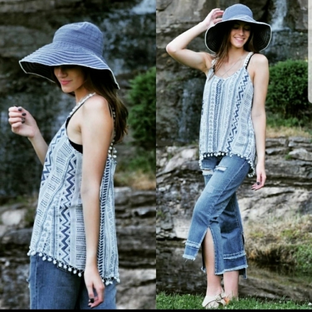 RELISTED Loveriche pompom Aztec print tank - Picture 6 of 6